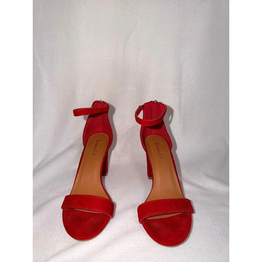Bonnibel Womens Red Faux Suede Ankle Strap Block Heel Sandals Size 7 Open Toe